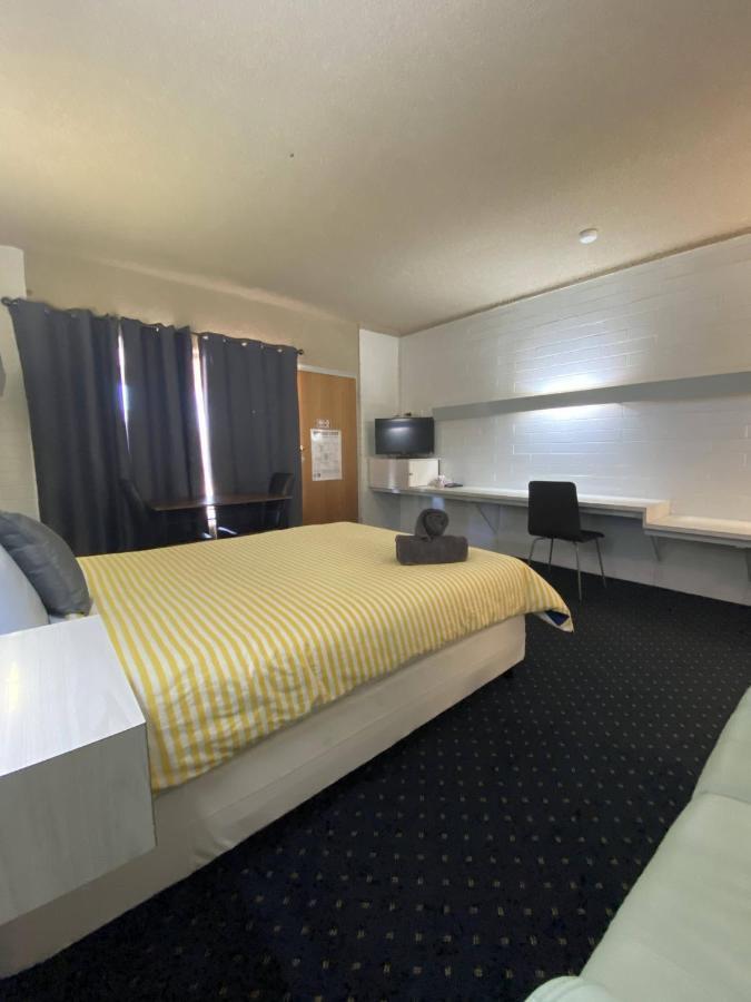 Capri Motel Balranald Εξωτερικό φωτογραφία
