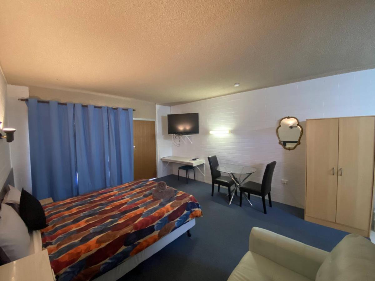 Capri Motel Balranald Εξωτερικό φωτογραφία