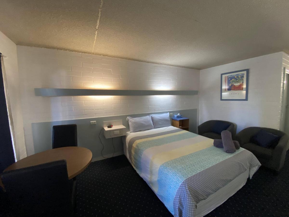 Capri Motel Balranald Εξωτερικό φωτογραφία