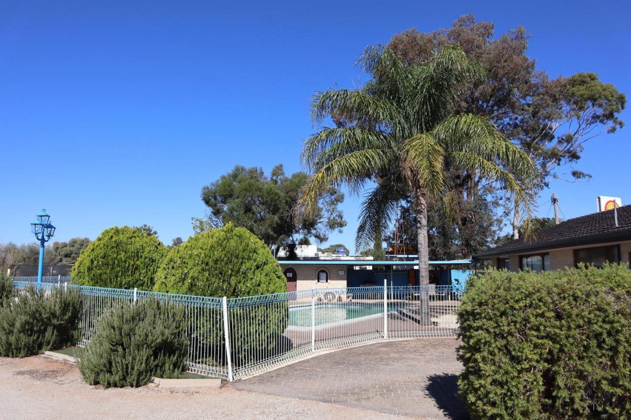 Capri Motel Balranald Εξωτερικό φωτογραφία