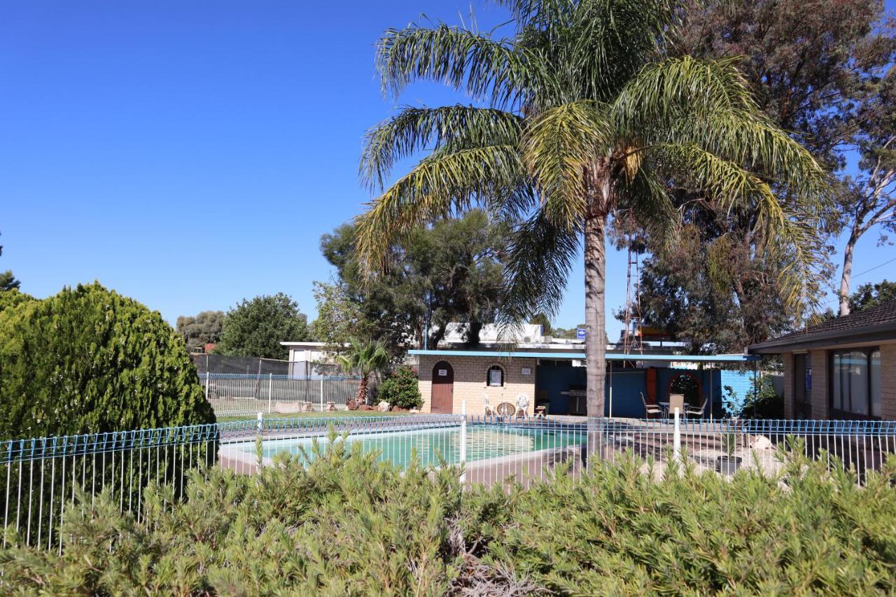 Capri Motel Balranald Εξωτερικό φωτογραφία