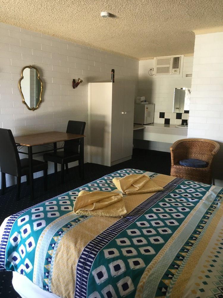 Capri Motel Balranald Εξωτερικό φωτογραφία